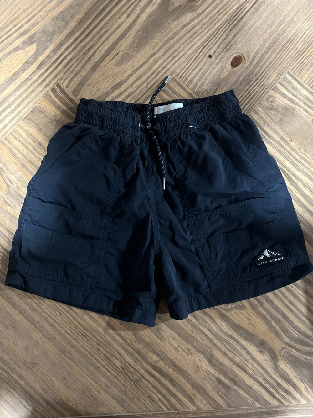 abercrombie kids black elastic-waist cargo shorts